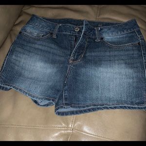 Faded Glory Size 6 Jean  boot  denim Shorts
